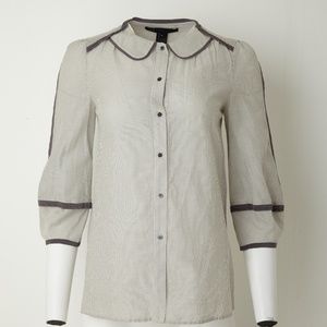 Marc Jacobs button down size 2 Mint Condition